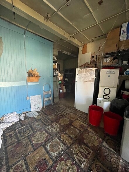 More Photos Of 15 Fourth St, Mc Gill Specialty For Sale