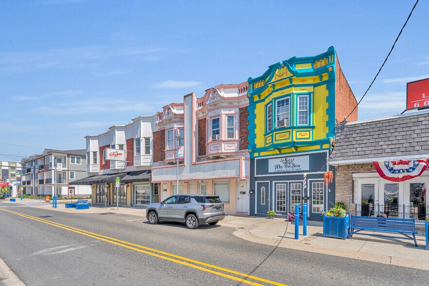 More Photos Of 3807 Pacific Ave, Wildwood Office Residential For Sale