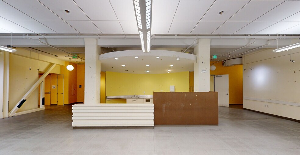 More Photos Of 982 Mission St, San Francisco Loft Creative Space For Lease