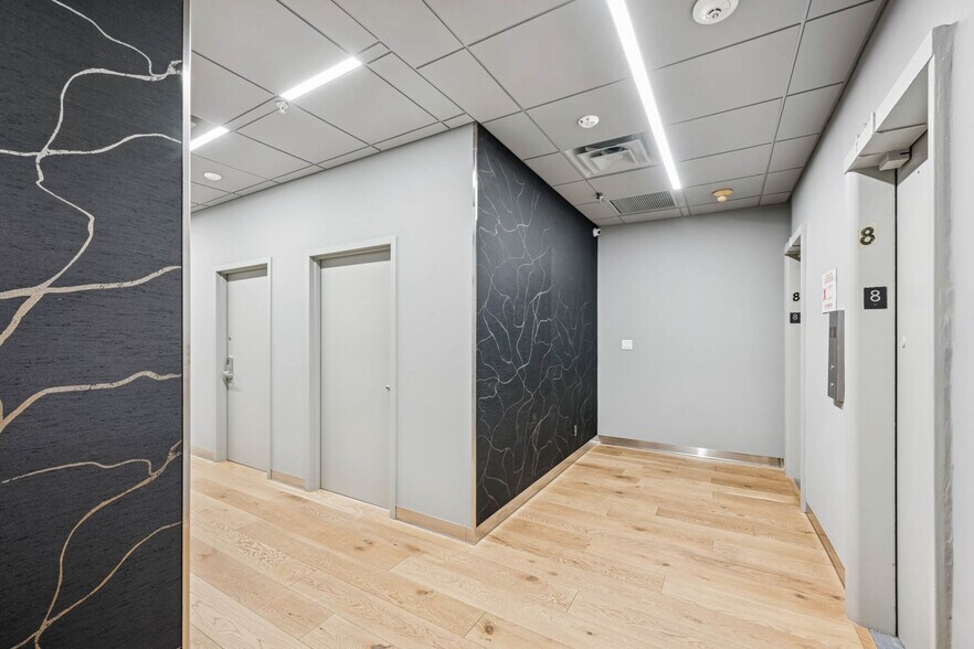 More Photos Of 16 W 32nd St, New York Medical For Lease