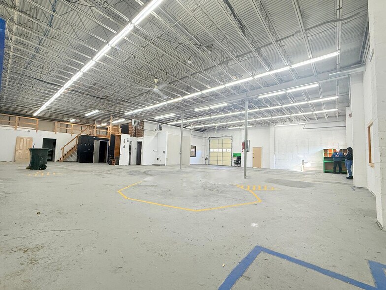More Photos Of 22665 Van Wert Ln, Leonardtown Industrial For Lease