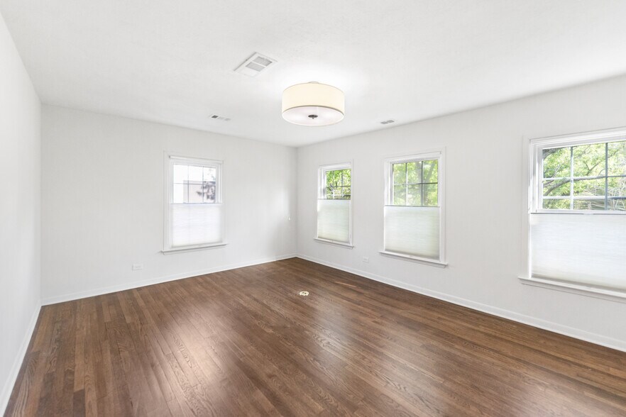 More Photos Of 2246 Bissonnet St, Houston Medical For Lease