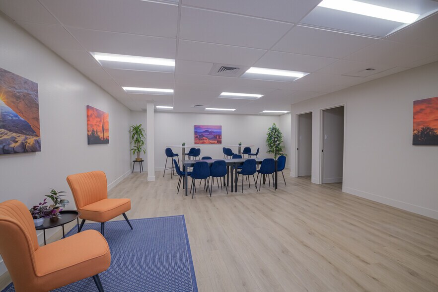 More Photos Of 3201 W Peoria Ave, Phoenix Medical For Lease