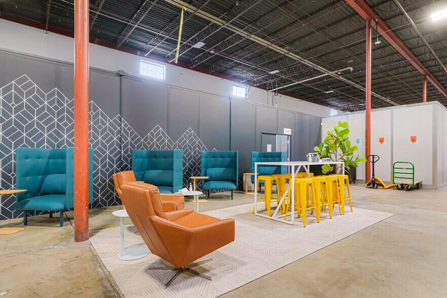 More Photos Of 4800 Dahlia St, Denver Warehouse For Lease