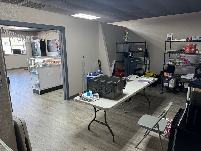 More Photos Of 12701 W Tx-29 Hwy, Liberty Hill Unknown For Lease