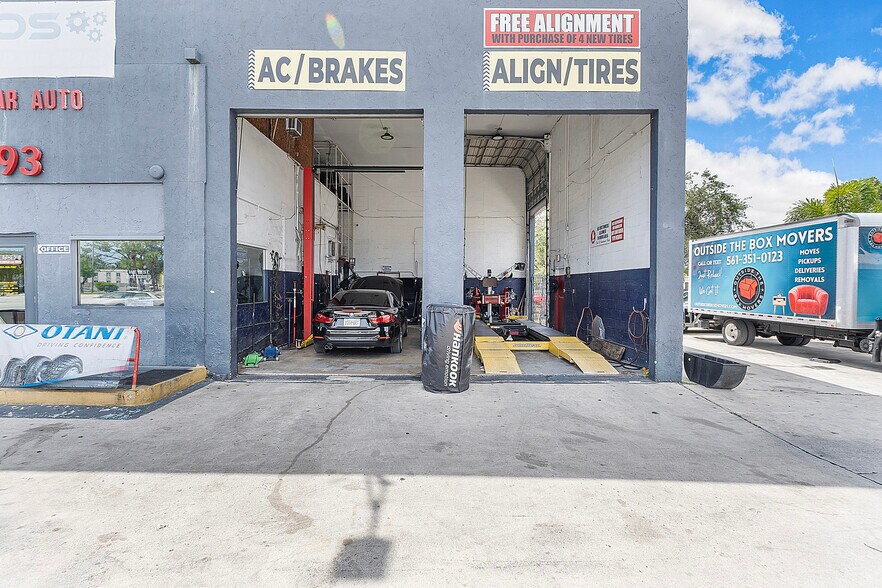 More Photos Of 3593 S Military Trl, Lake Worth Auto Repair For Sale