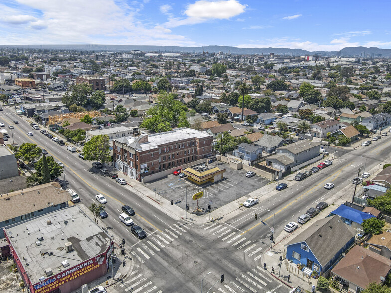 More Photos Of 261 E Vernon Ave, Los Angeles Land For Sale