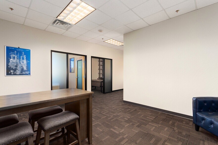 More Photos Of 1110-1166 S Gilbert Rd, Gilbert Unknown For Lease