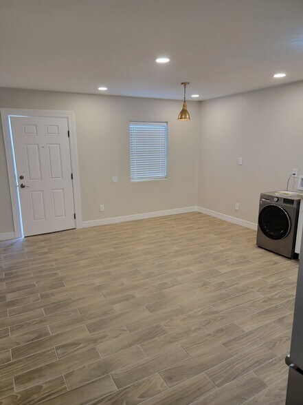More Photos Of 8205 N La Homa Rd, Mission Apartments For Sale