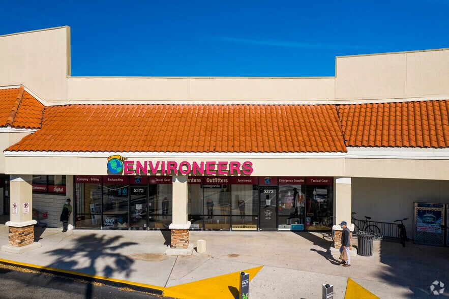 More Photos Of 5301-5553 Fruitville Rd, Sarasota Unknown For Lease