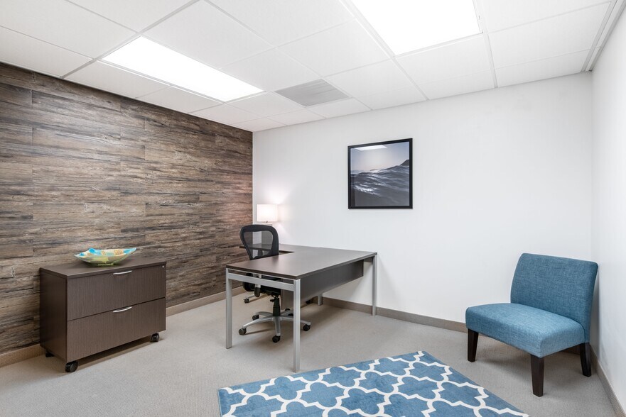 More Photos Of 3707 E Southern Ave, Mesa Coworking Space