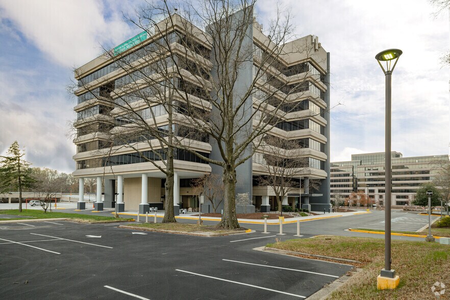 More Photos Of 6100 Executive Blvd, Rockville Office For Lease