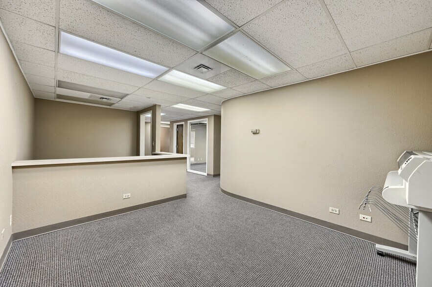 More Photos Of 7061 S University Blvd, Littleton Coworking Space