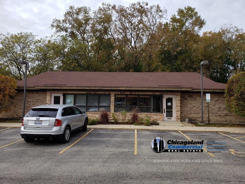 Primary Photo Of 3424-3426 N Old Arlington Heights Rd, Arlington Heights Unknown For Lease