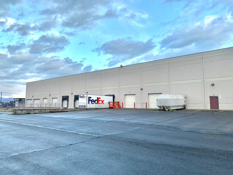 More Photos Of 1199 W 700 S, Pleasant Grove Light Distribution For Sale