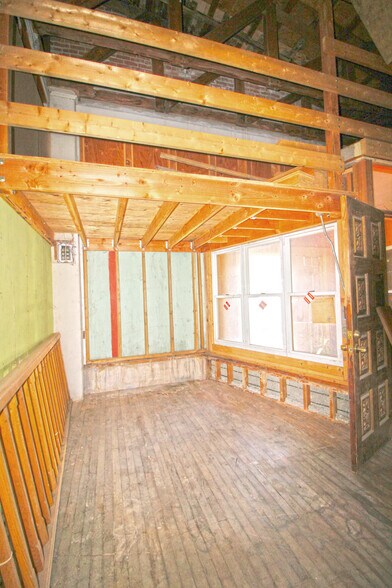 More Photos Of 199 W Main St, Superior Storefront For Sale