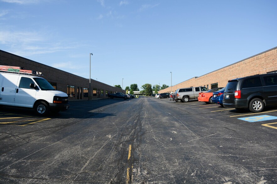 More Photos Of 720 Industrial Dr, Cary Light Manufacturing For Lease