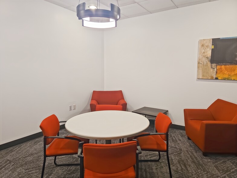 More Photos Of 9711 Washingtonian Blvd, Gaithersburg Coworking Space