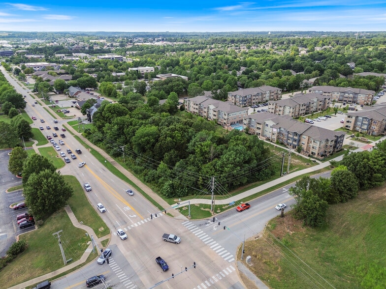 More Photos Of E Joyce Boulevard & Old Missouri rd, Fayetteville Land For Sale