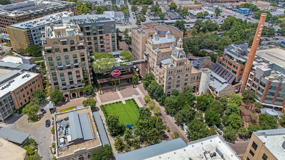 More Photos Of 603 E Grayson St, San Antonio Apartments For Sale