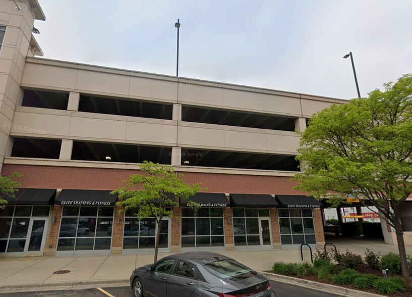 Primary Photo Of 1461 Market St, Des Plaines Parking Garage For Sale