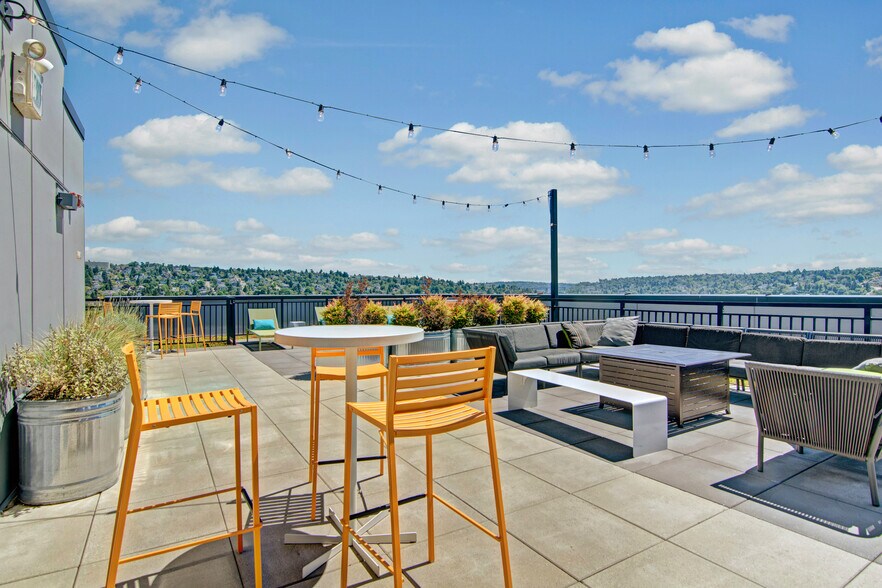 More Photos Of 1516 NW 51st St, Seattle Apartments For Sale