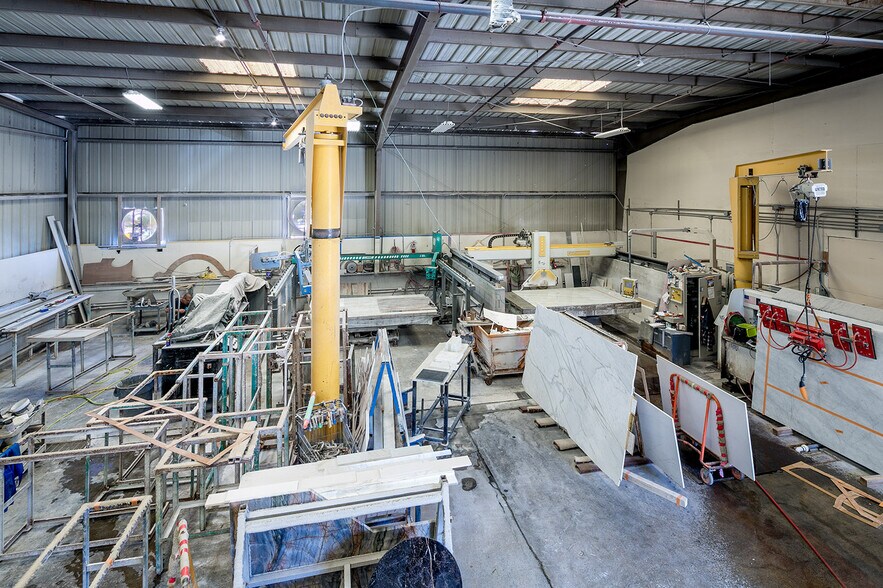 More Photos Of 635-675 Front St, El Cajon Industrial For Sale