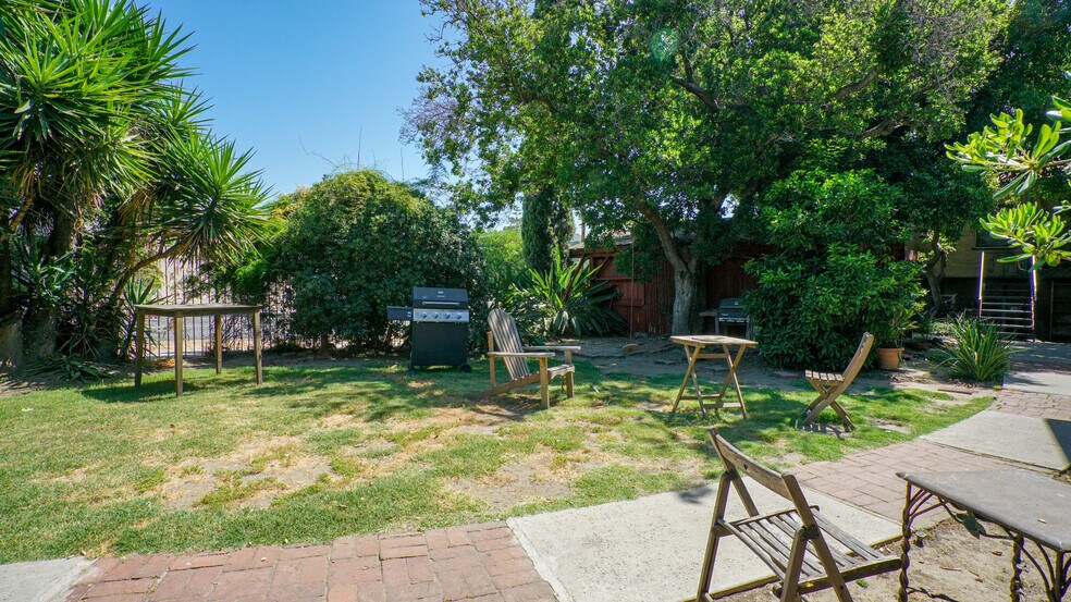 More Photos Of 4322 Tujunga Ave, Studio City Apartments For Sale