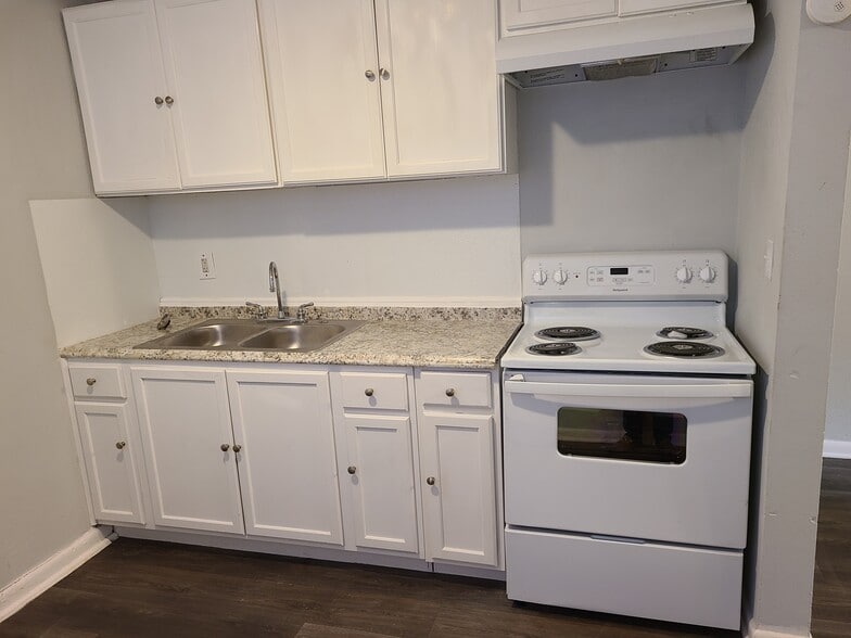 More Photos Of 640 Detroit St, Jacksonville Apartments For Sale