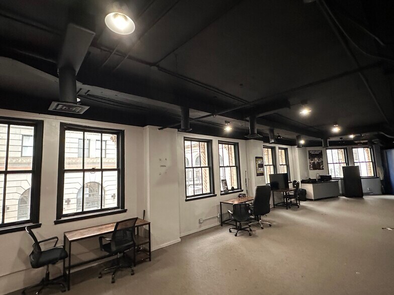 More Photos Of 205-211 W Congress St, Detroit Office For Lease