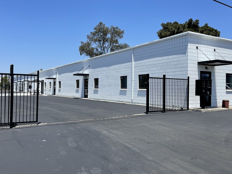 Primary Photo Of 1250 Industrial Ave, Escondido Warehouse For Lease