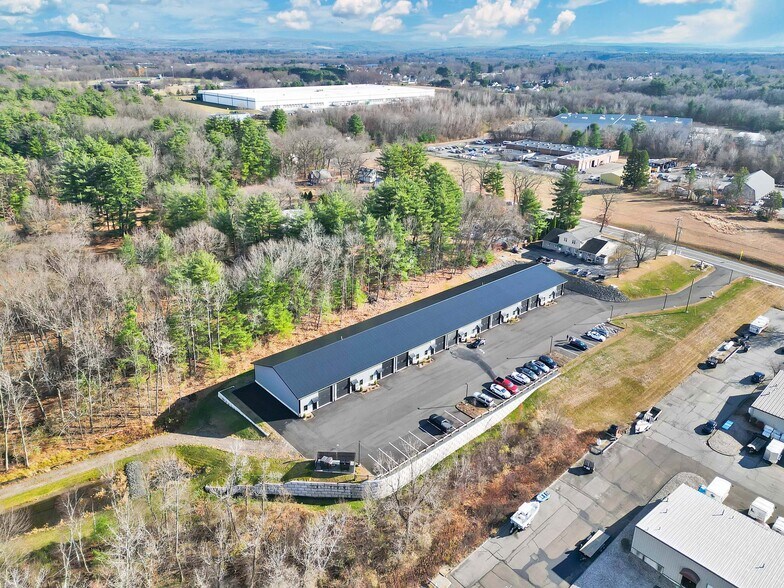 More Photos Of 29 Moody Rd, Enfield Warehouse For Lease