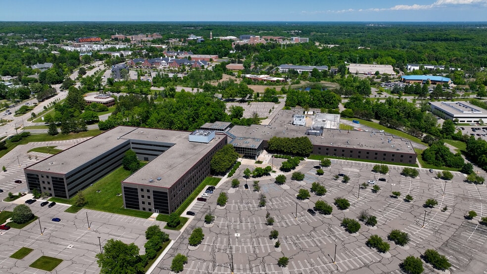 Primary Photo Of 3000 University Dr, Auburn Hills Office For Sale