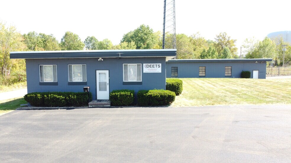 More Photos Of 10 Rhoda St, Farrell Flex For Lease