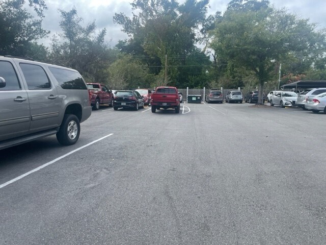 More Photos Of 1815 Crystal Lake Dr, Lakeland Office For Sale