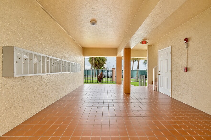 More Photos Of 2400 NW 16th Street Rd, Miami Apartments For Sale