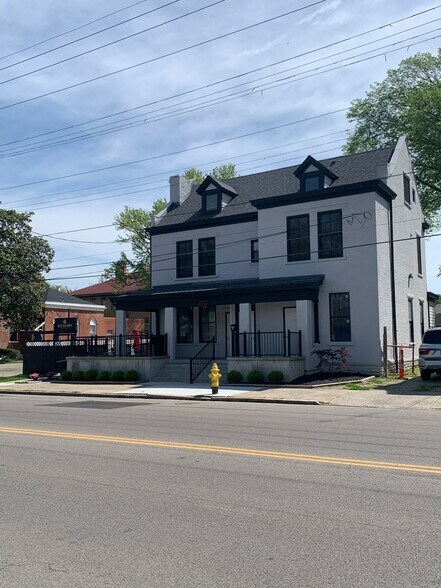 More Photos Of 4804 Whetsel Ave, Cincinnati Storefront Retail Residential For Sale