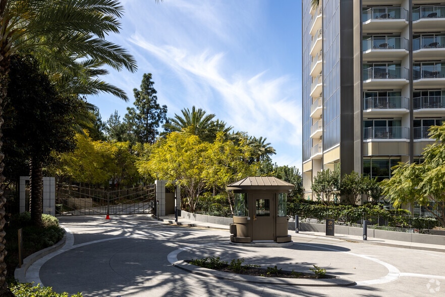 More Photos Of 10200 Constellation Blvd, Los Angeles Hotel For Lease