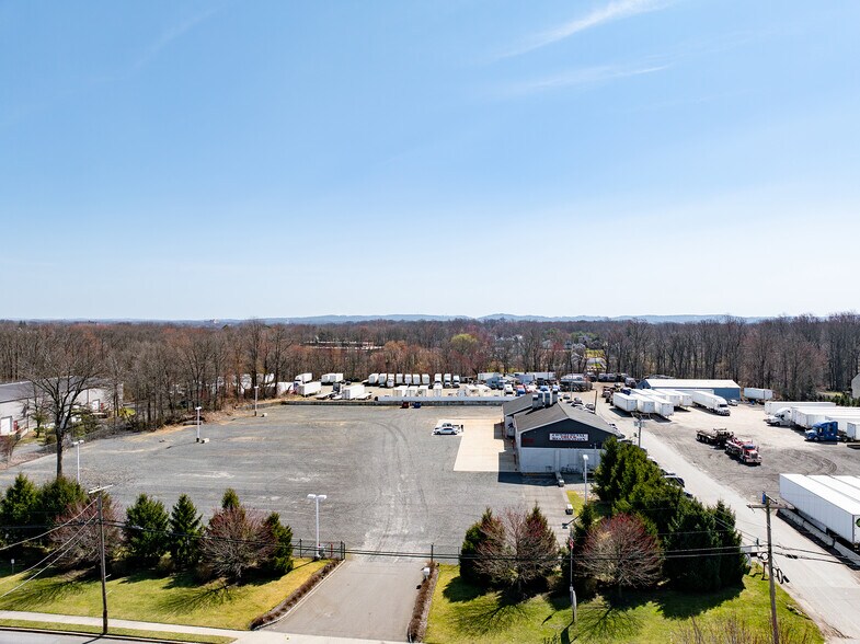 More Photos Of 379 County Rd, Cliffwood Land For Lease