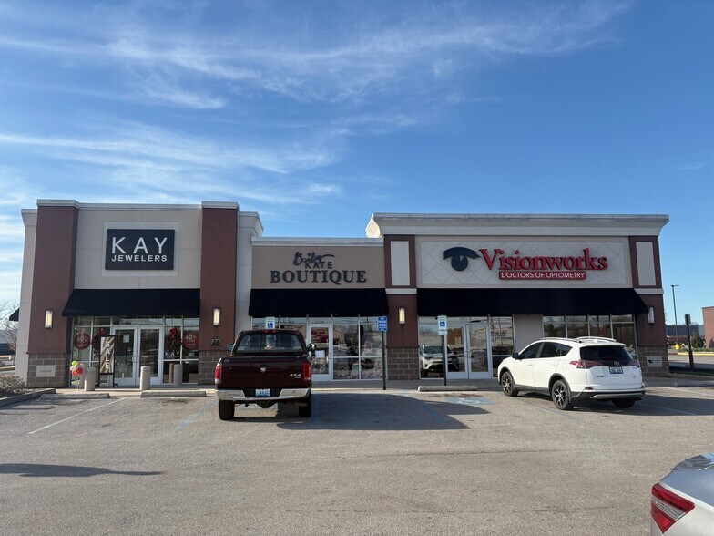 Primary Photo Of 2007 S Highway 27, Somerset Storefront Retail Office For Sale