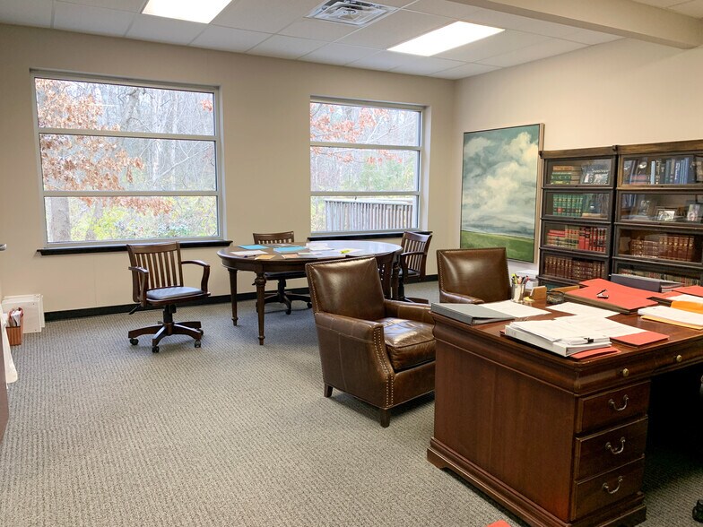 More Photos Of 2434 E Joyce Blvd, Fayetteville Office For Lease
