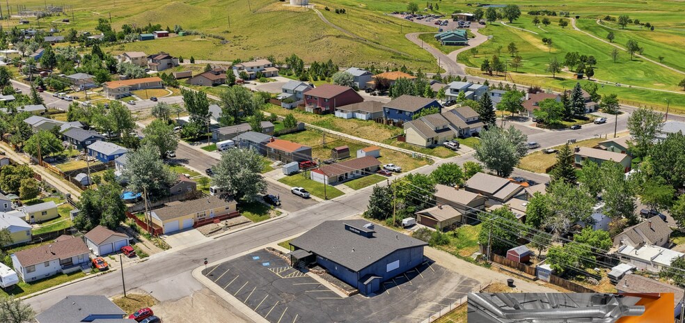 More Photos Of 730 E 21st St, Casper Flex For Sale