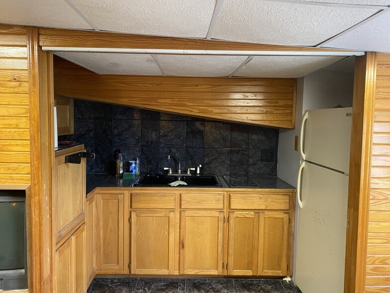 More Photos Of 3701 Parker Rd, Houston Auto Repair For Sale