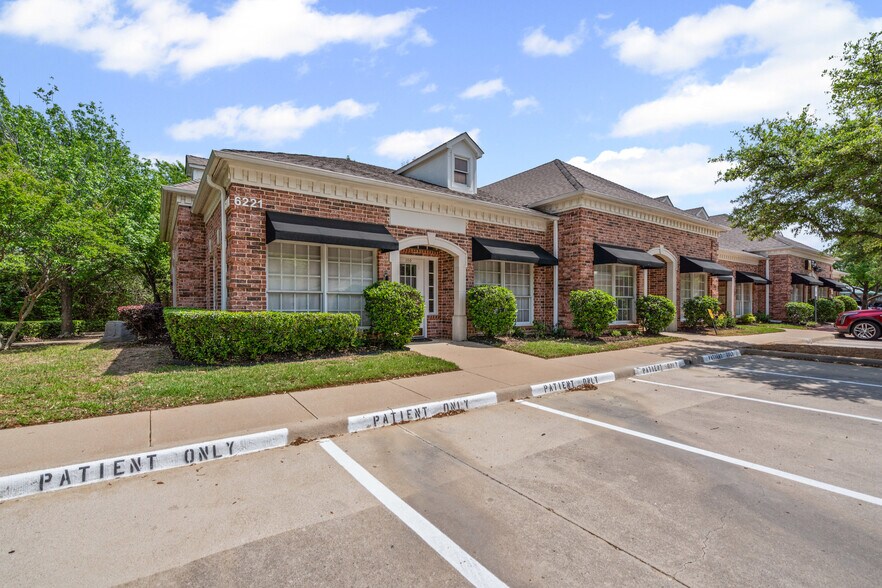 More Photos Of 6221 Colleyville Blvd, Colleyville Medical For Lease