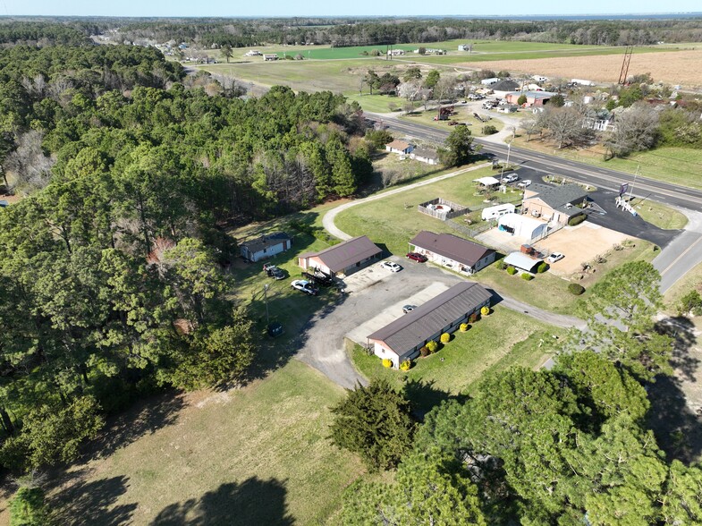 More Photos Of 112 N River Dr, Jarvisburg Hotel For Sale