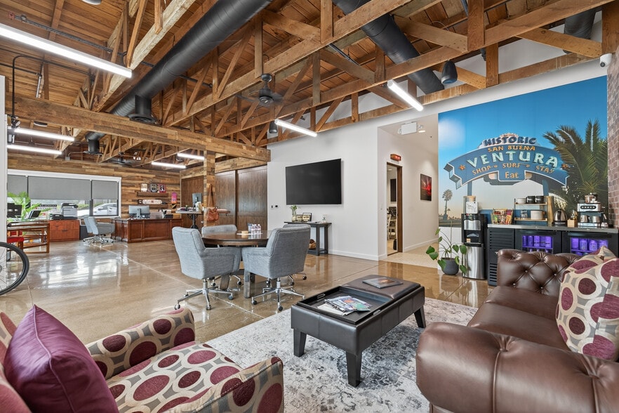More Photos Of 27 W Prospect St, Ventura Storefront Retail Residential For Sale