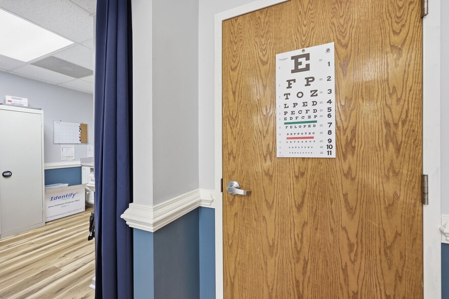 More Photos Of 502 McKnight Dr, Knightdale Medical For Sale