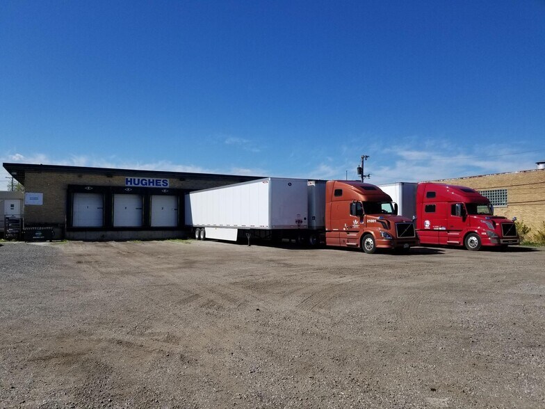 More Photos Of 6105 W Howard St, Niles Warehouse For Sale