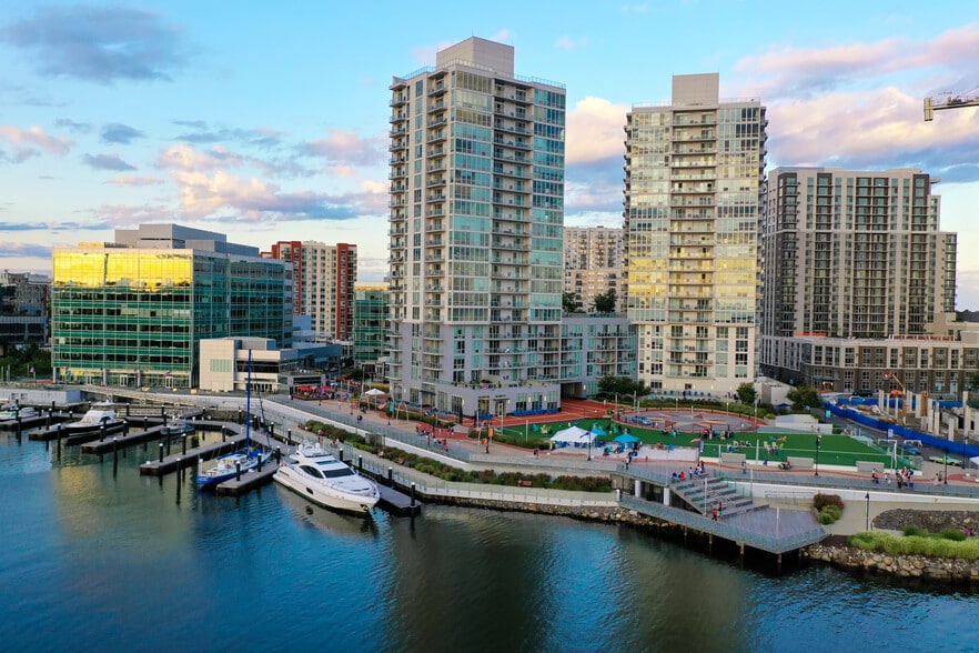 More Photos Of 2200 Atlantic St, Stamford Office For Lease