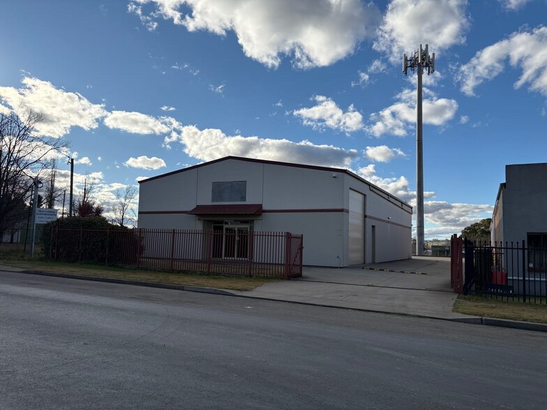 Primary Photo Of 265 Mann St, Armidale Warehouse For Lease
